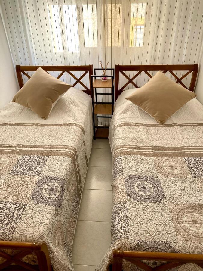Torrevista Three Bedroom Apartment, Two Swimming Pools And Garage Torrevieja Dış mekan fotoğraf